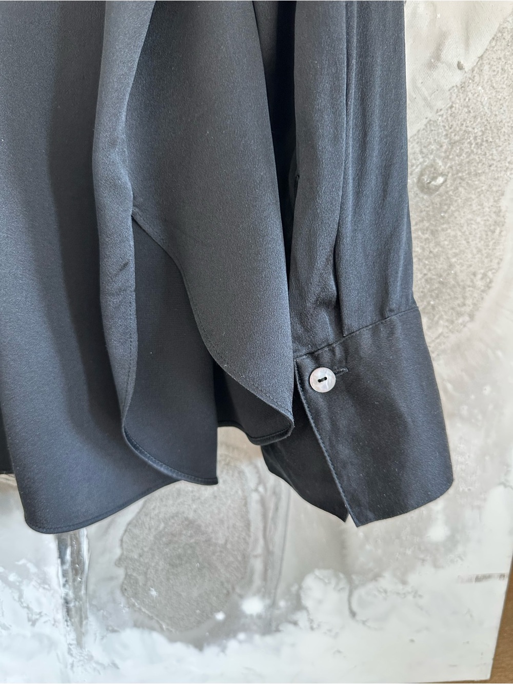 Vince Black Long-Sleeve Button-Down Silk Shirt - Picture 3 of 5